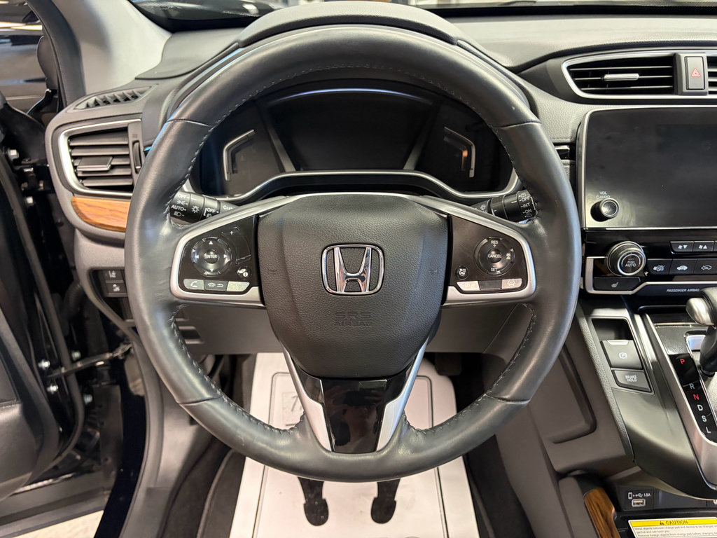 Used 2020 Honda CR-V Touring image 12