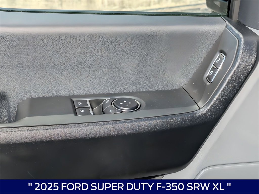 New 2025 Ford F350 XL w/ 360-Degree Camera Package image 14