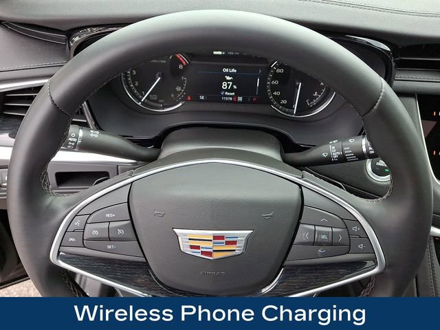 Used 2025 Cadillac XT5 Premium Luxury image 23