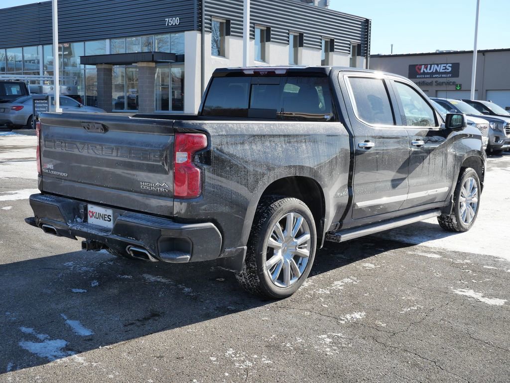 Used 2025 Chevrolet Silverado 1500 High Country image 9