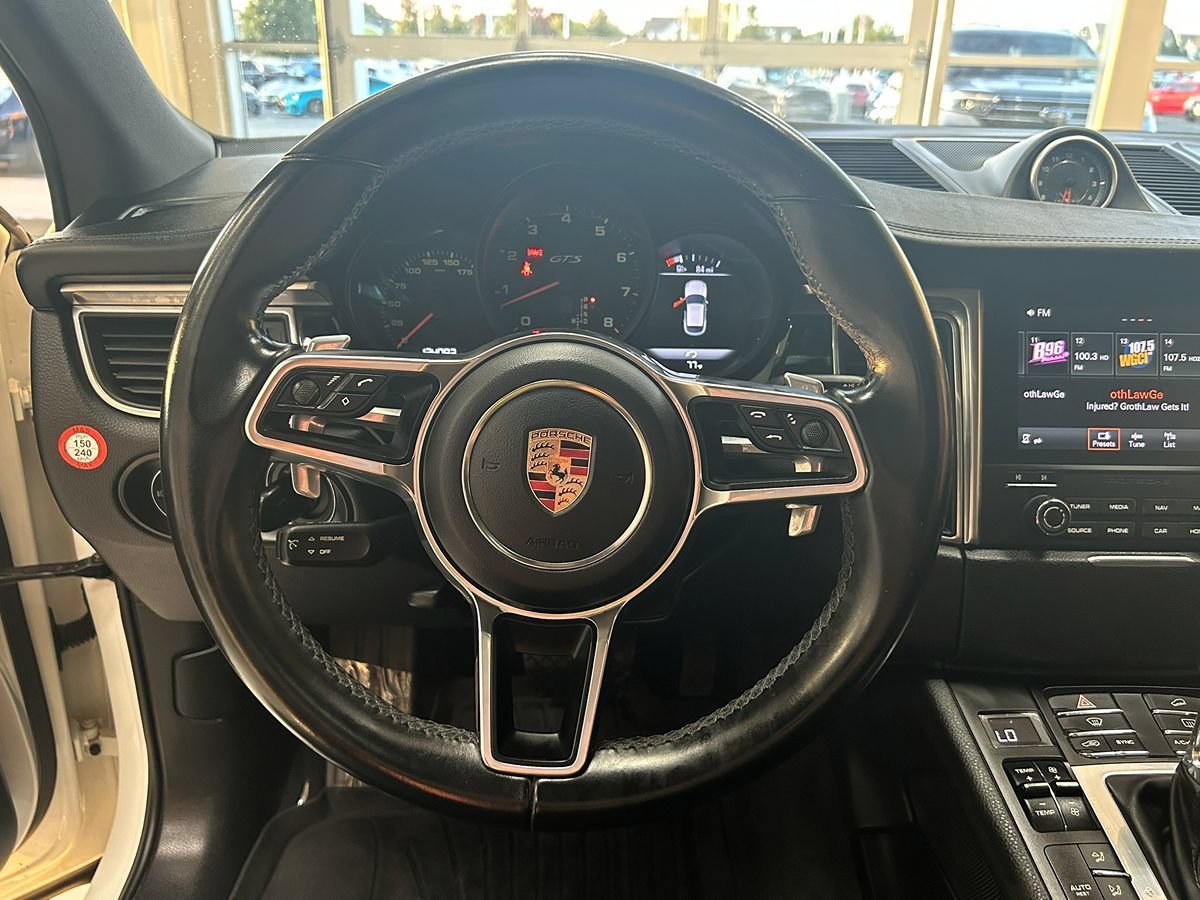 Used 2017 Porsche Macan GTS AWD/4WD image 33