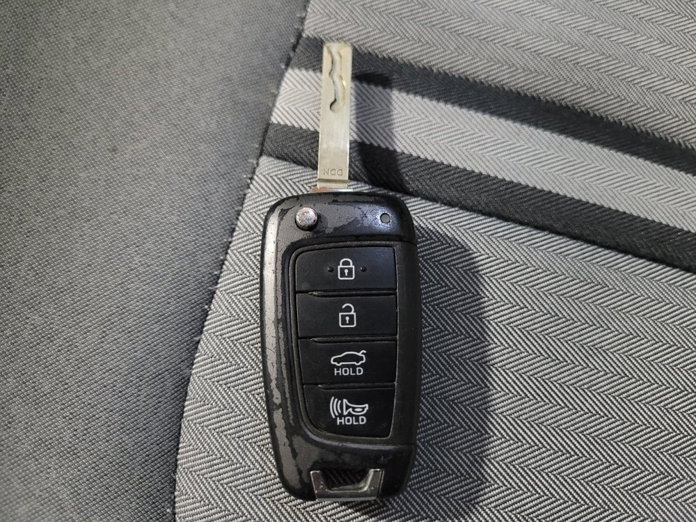 Used 2021 Hyundai Sonata SE FWD image 32