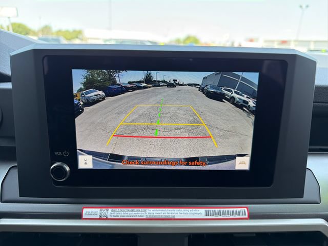 Used 2025 Toyota Tacoma SR5 AWD/4WD image 13