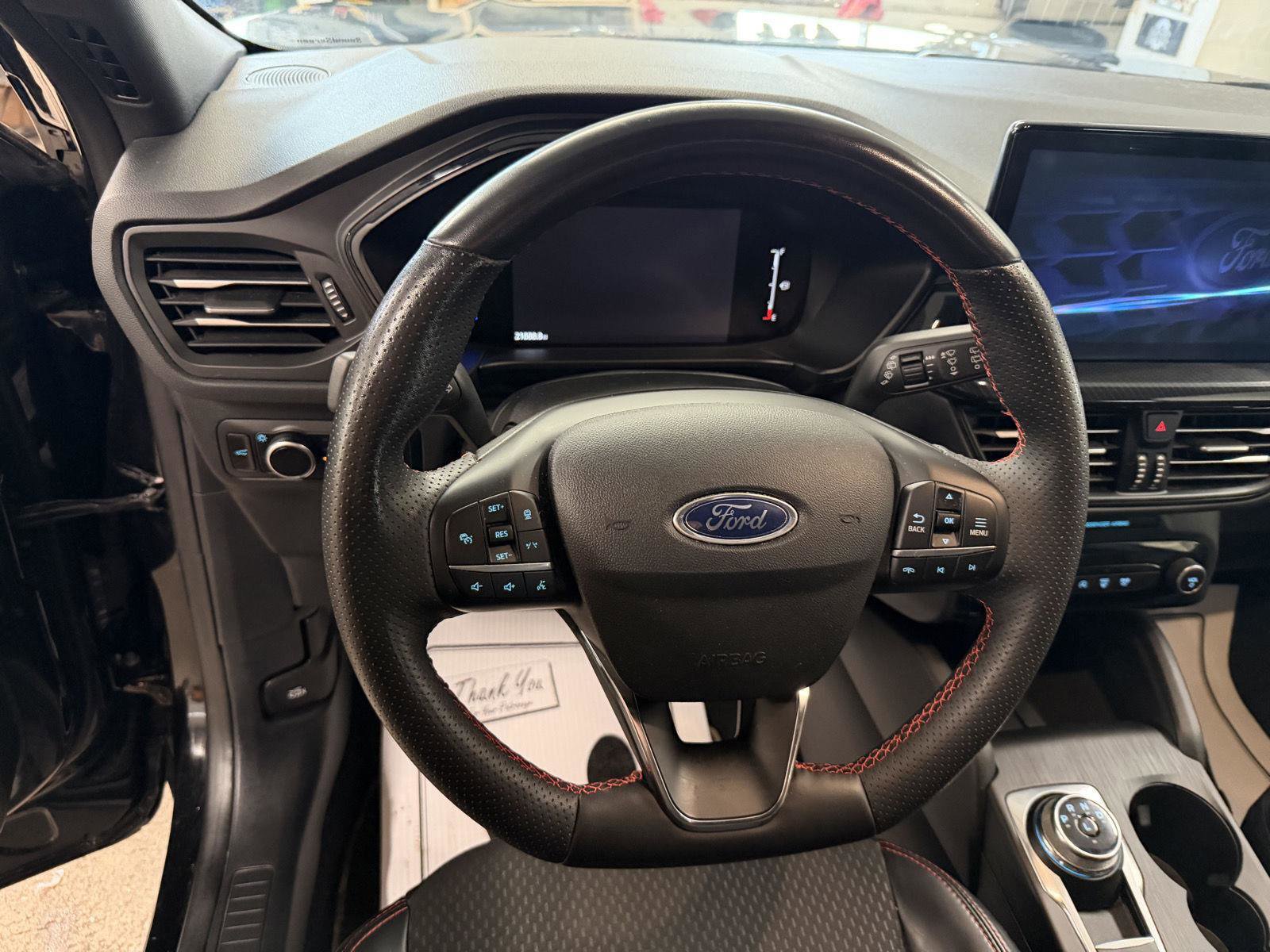 Used 2023 Ford Escape ST-Line w/ Tech Pack #1 image 14