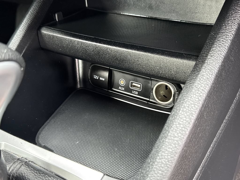 Used 2019 Kia Forte LXS FWD image 14