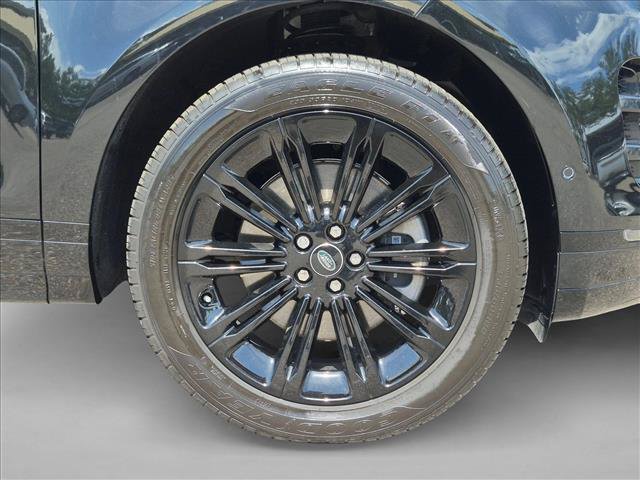 Used 2024 Land Rover Range Rover Evoque Dynamic SE AWD/4WD image 22