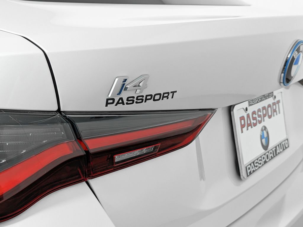 Certified 2023 BMW i4 eDrive35 image 11