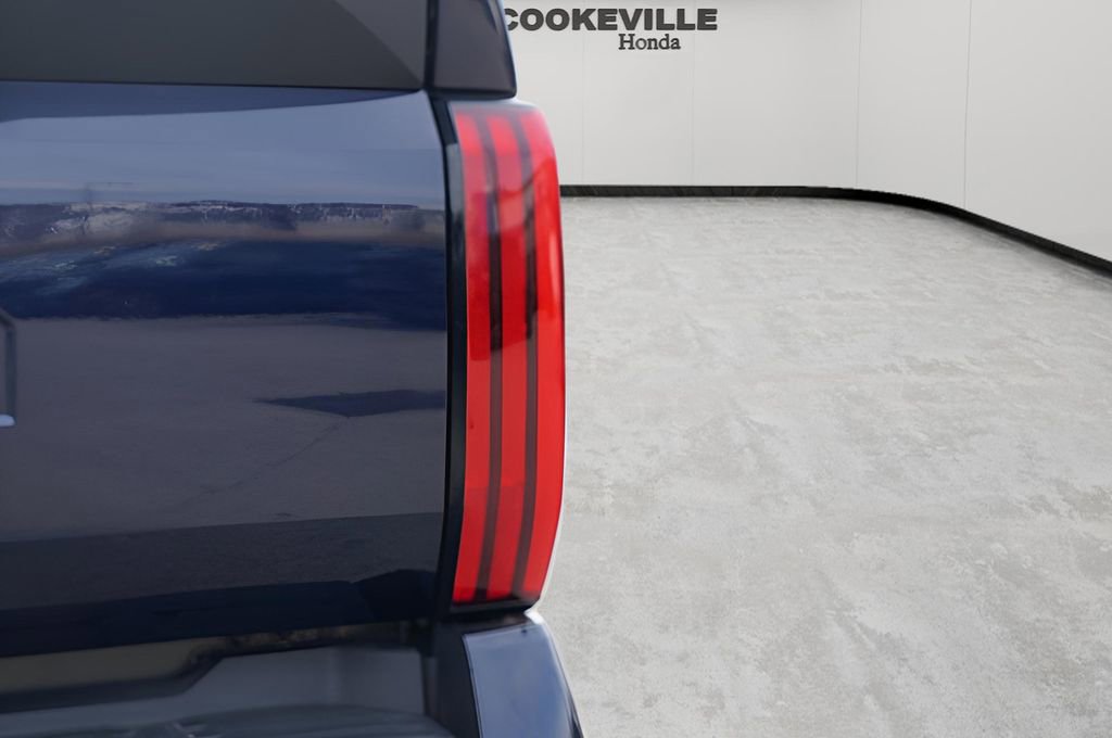 Used 2025 Toyota Tundra SR5 w/ SR5 Convenience Package image 8