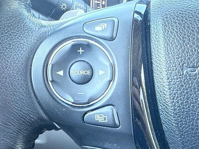 Used 2017 Honda Pilot Touring image 25