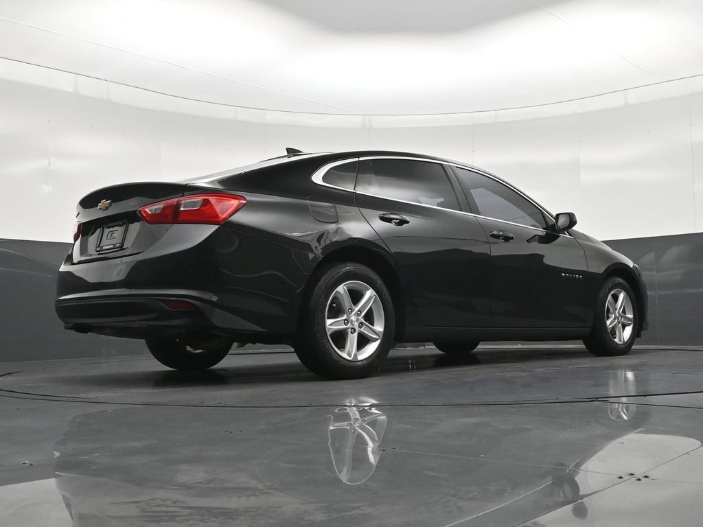 Used 2020 Chevrolet Malibu LS FWD image 35