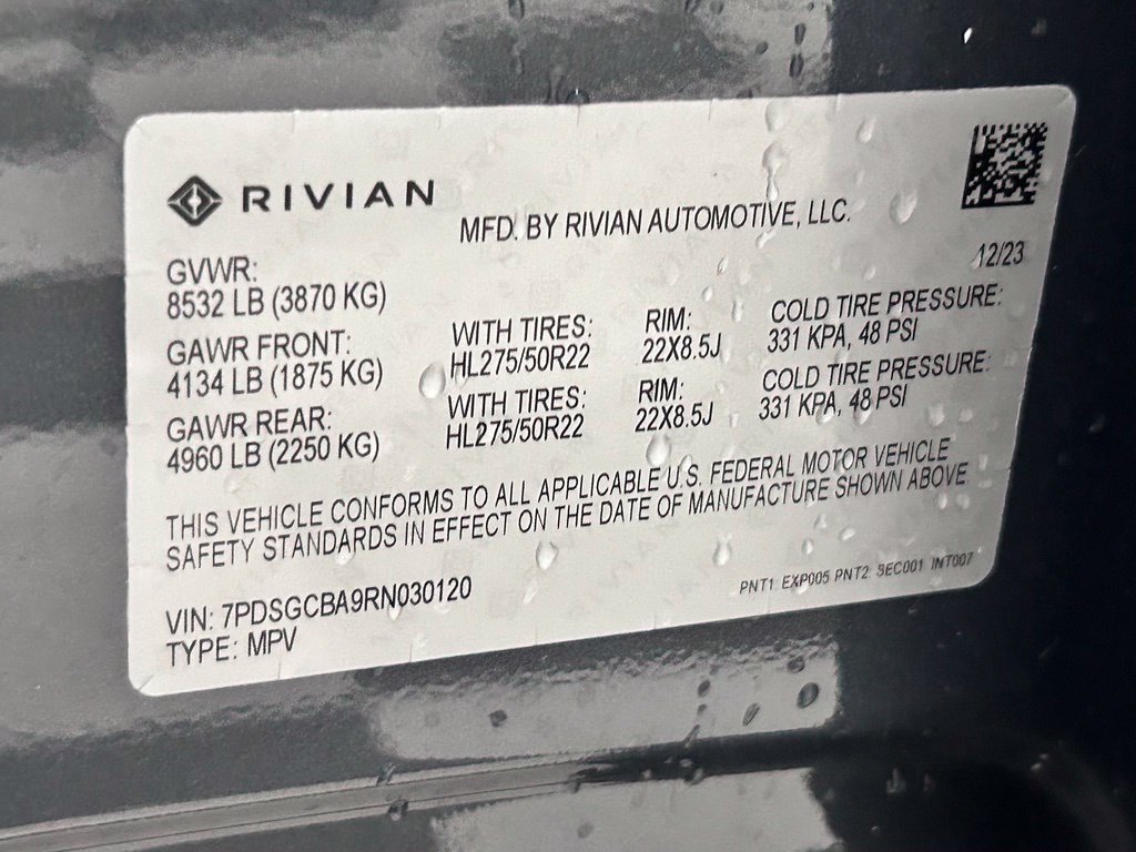 Used 2024 Rivian R1S Adventure Dual AWD/4WD image 24