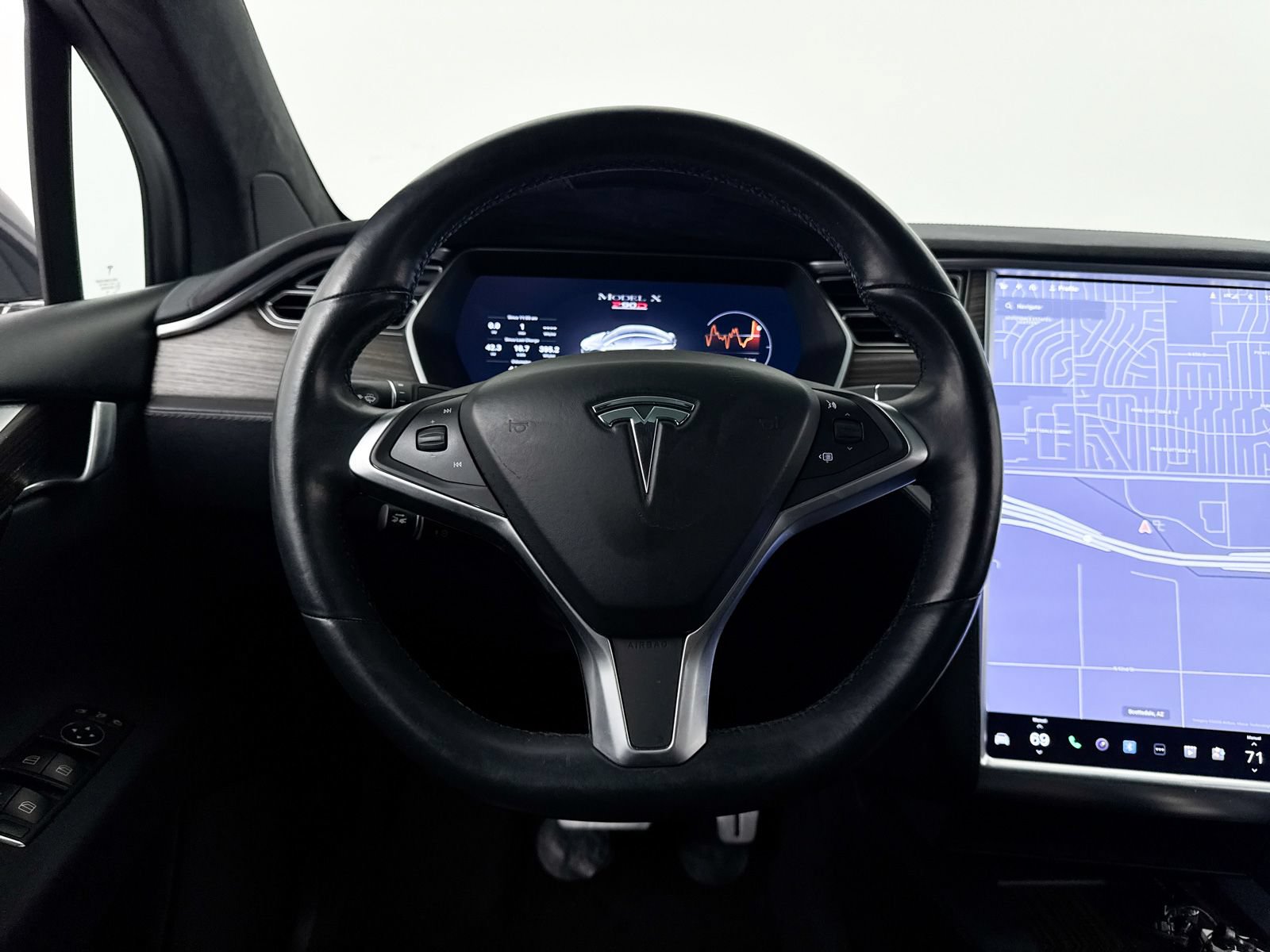 Used 2016 Tesla Model X Performance AWD/4WD image 35