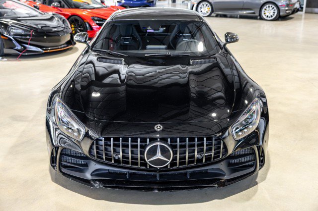 Used 2018 Mercedes-Benz AMG GT R image 9