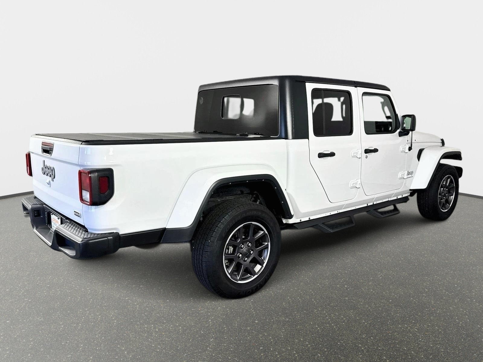 Used 2023 Jeep Gladiator Overland AWD/4WD image 6