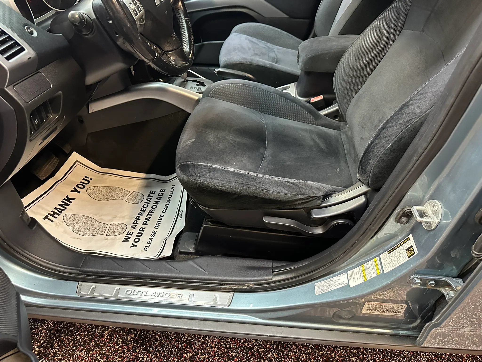 Used 2007 Mitsubishi Outlander LS AWD/4WD image 16