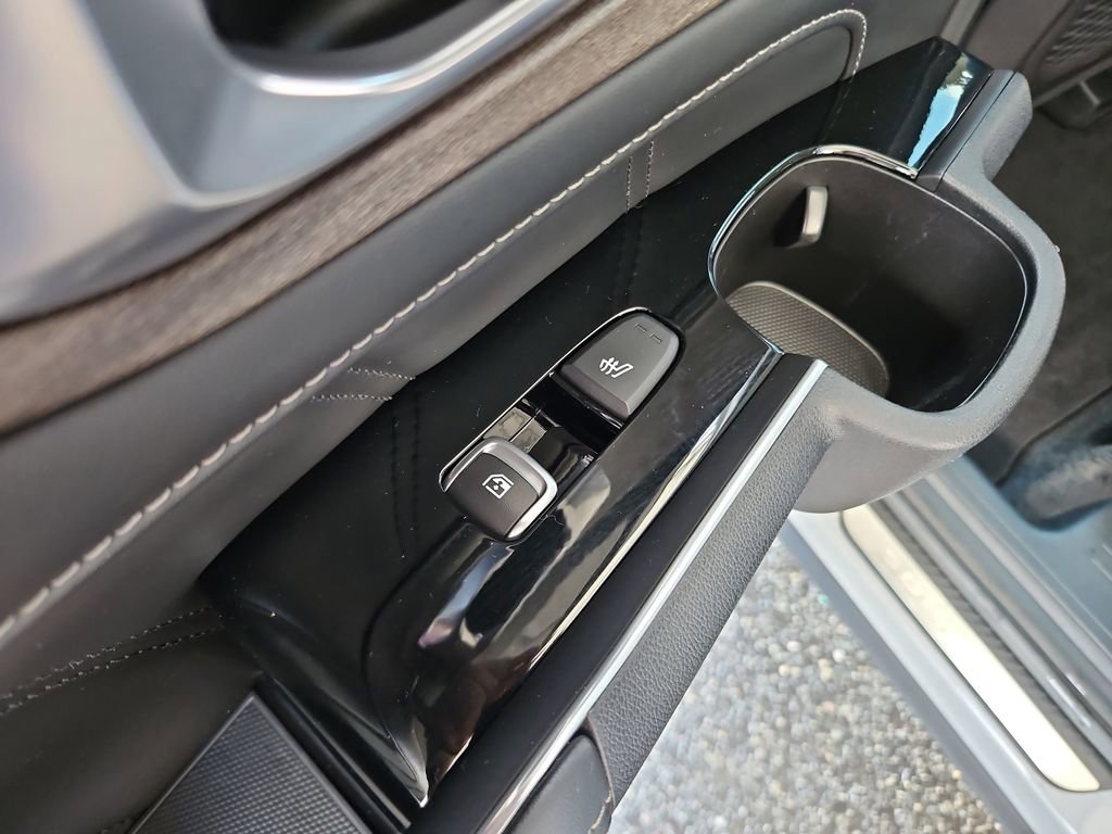 Used 2022 Kia Sorento SX Prestige image 37