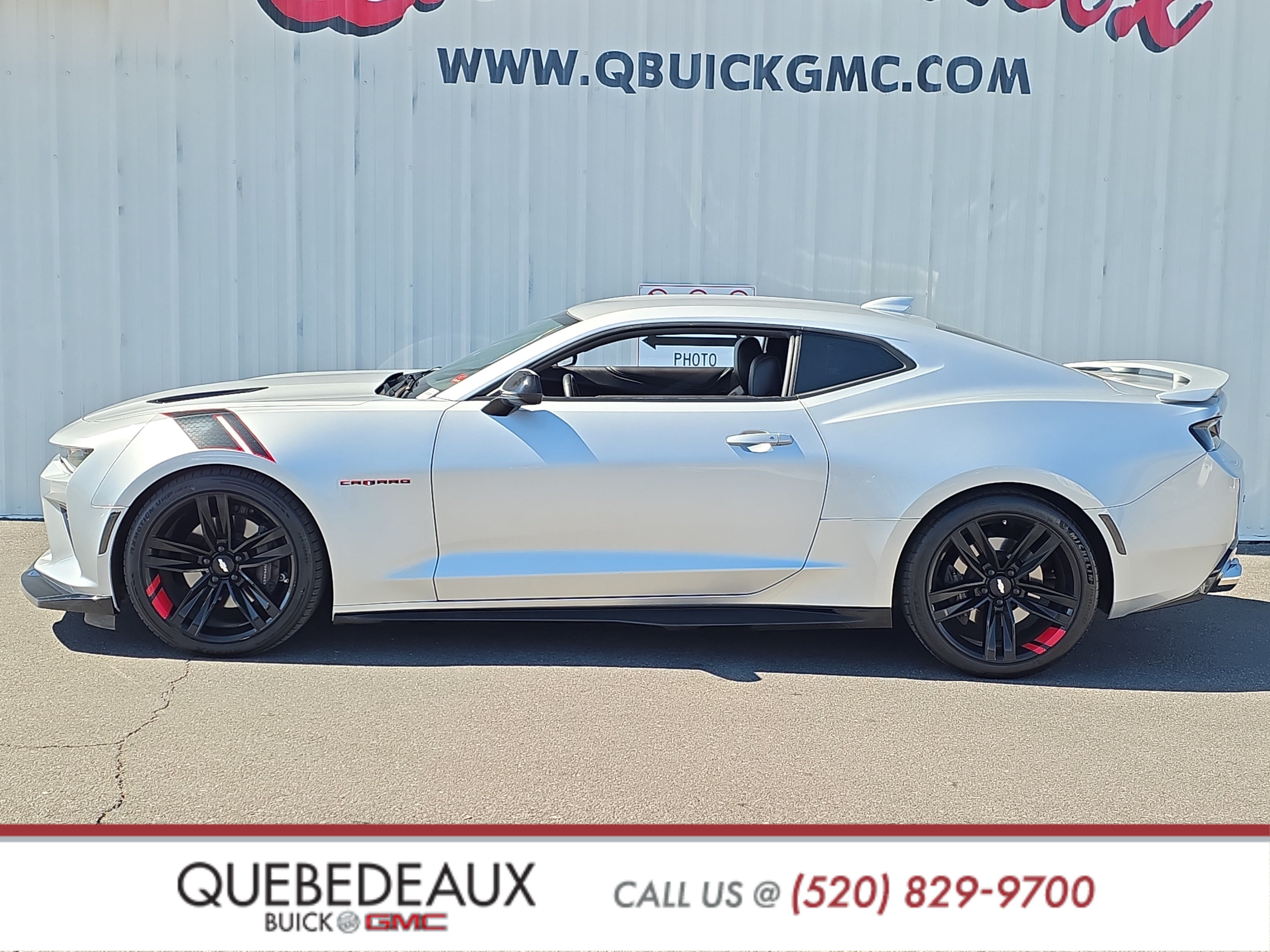 Used 2018 Chevrolet Camaro SS w/ Redline Edition RWD image 4
