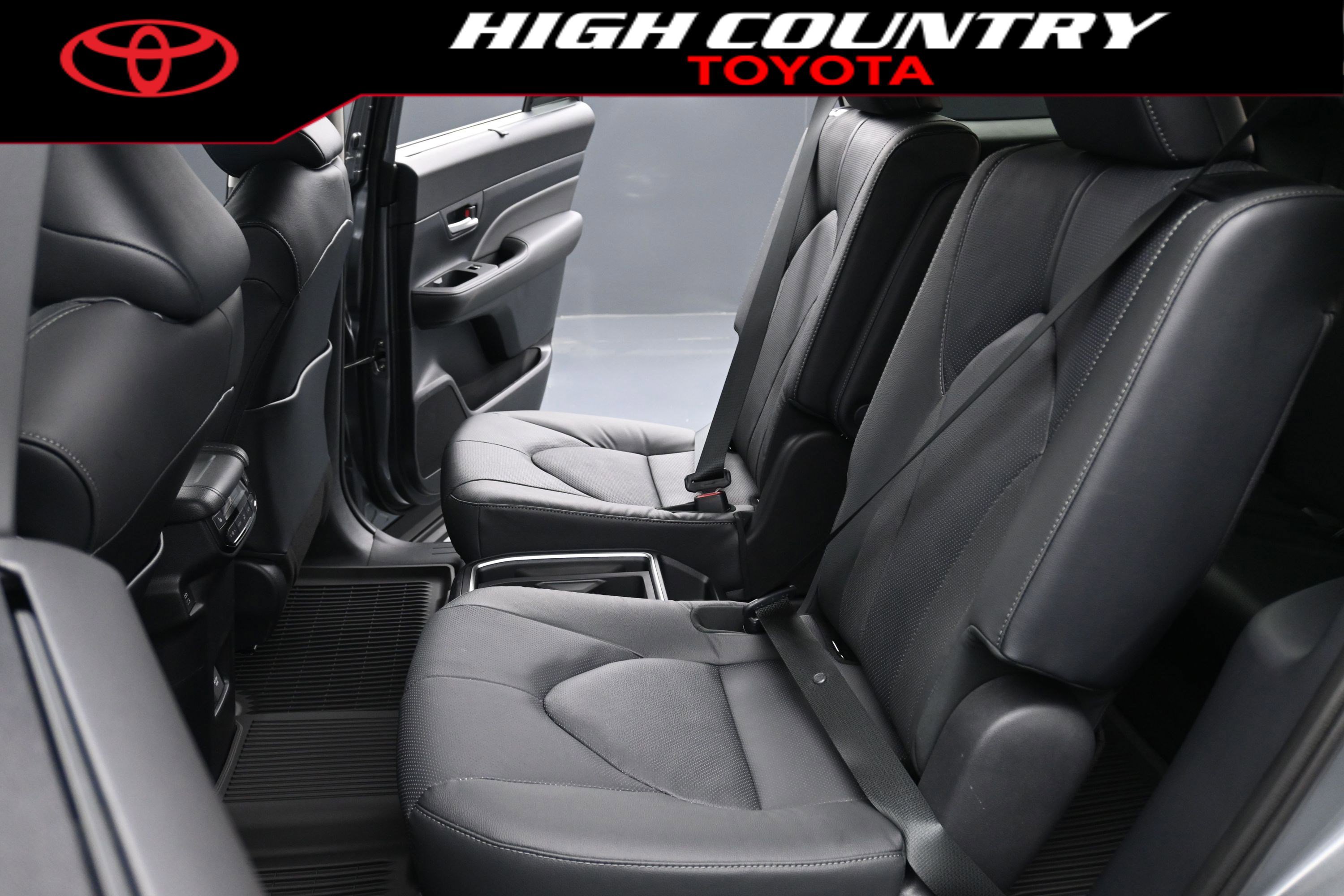 New 2026 Toyota Grand Highlander FWD image 22