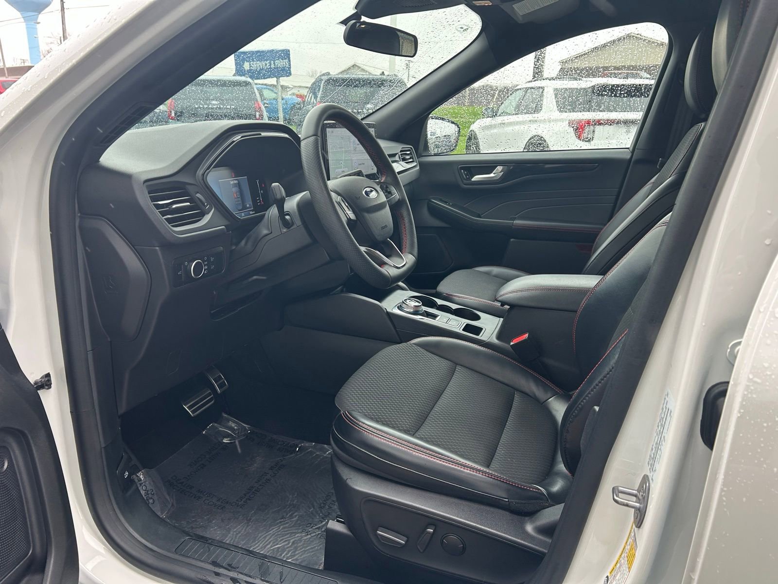 Used 2023 Ford Escape ST-Line w/ Tech Pack #1 image 8