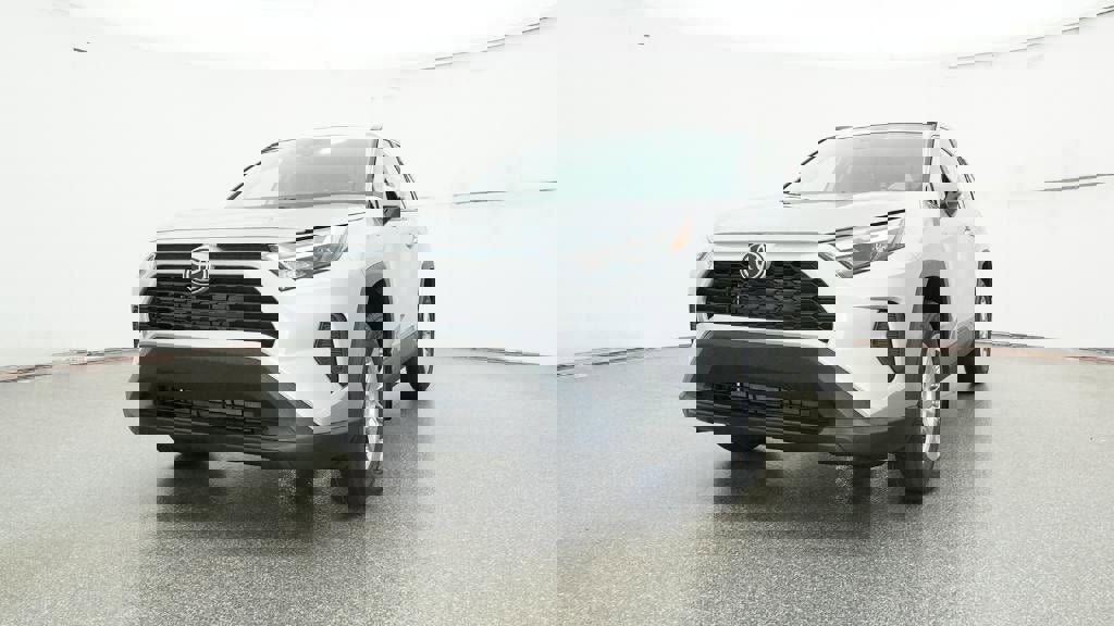 New 2025 Toyota RAV4 XLE image 17