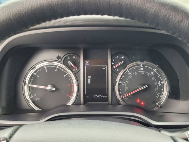 Used 2024 Toyota 4Runner TRD Off-Road Premium w/ Moonroof Package AWD/4WD image 23