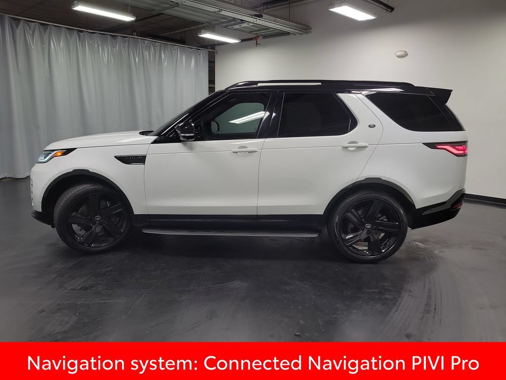 Used 2025 Land Rover Discovery Dynamic SE AWD/4WD image 5