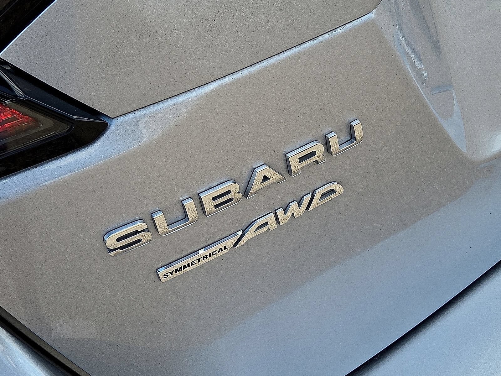 Used 2023 Subaru Outback Limited AWD/4WD image 11