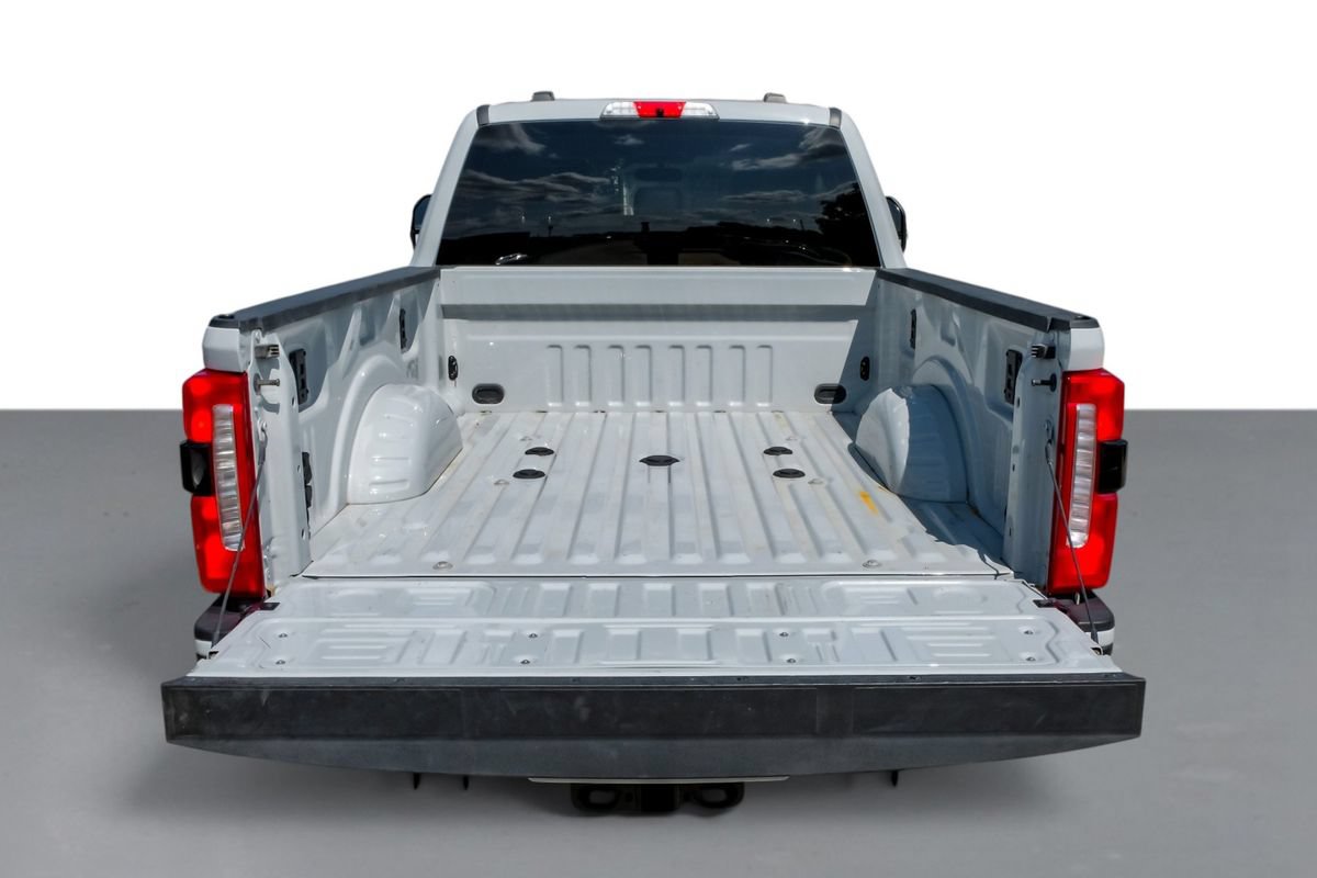 Used 2025 Ford F250 Lariat AWD/4WD image 63