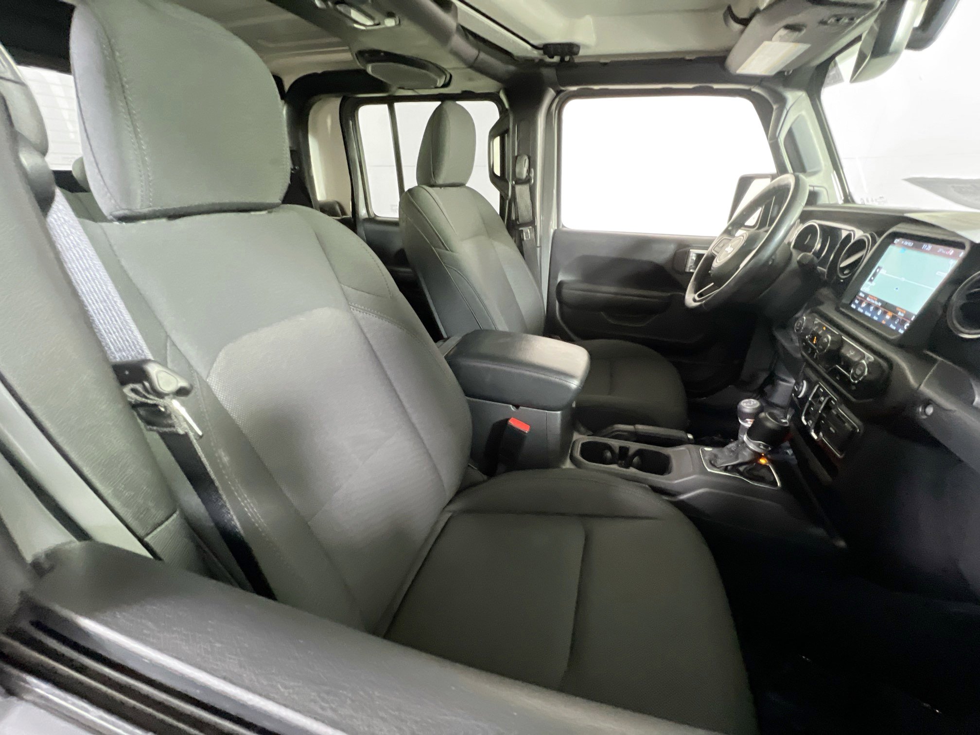 Used 2022 Jeep Gladiator Sport image 27
