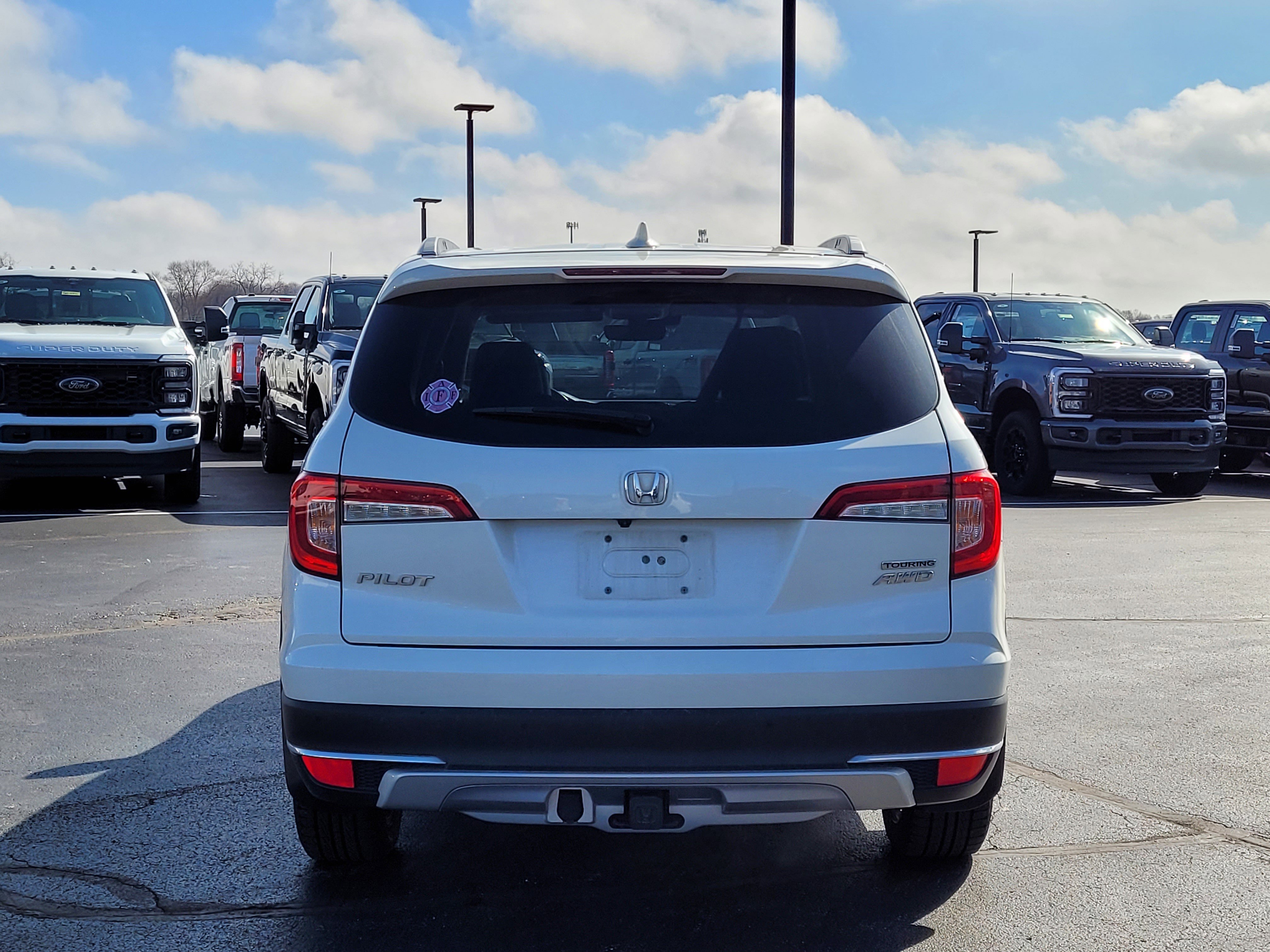 Used 2019 Honda Pilot Touring image 5