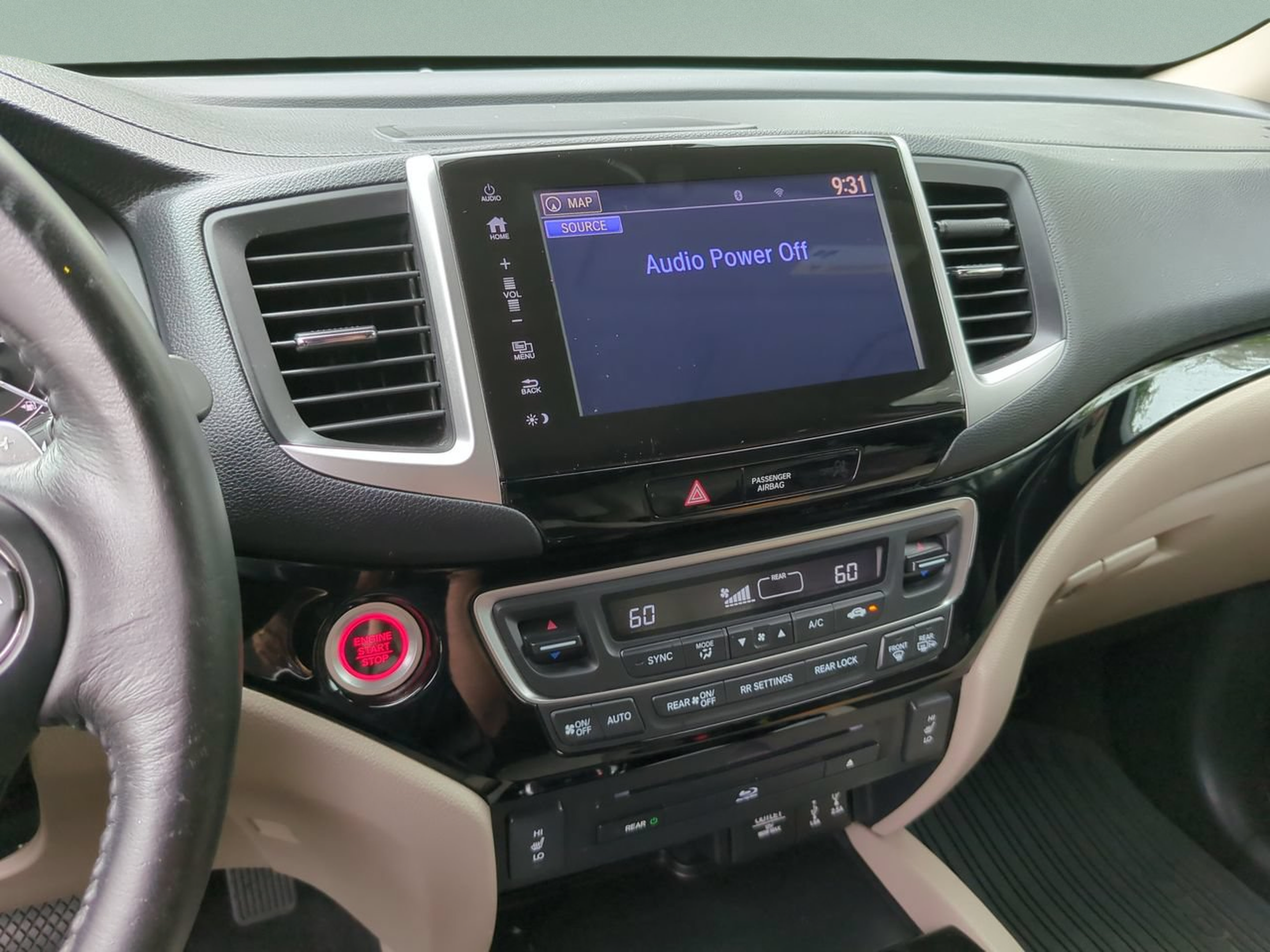 Used 2017 Honda Pilot Touring image 13