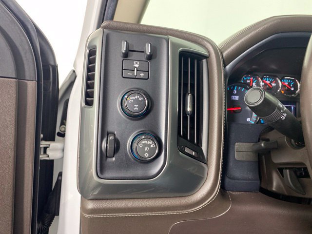 Used 2018 Chevrolet Silverado 1500 LTZ w/ Sport Package AWD/4WD image 24