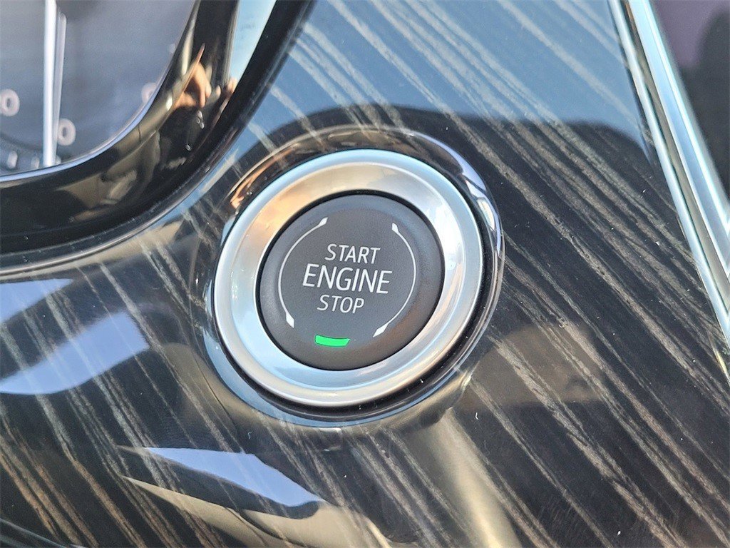 Certified 2024 Cadillac XT6 Premium Luxury w/ Technology Package image 27