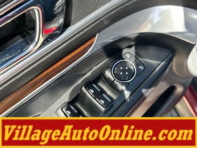 Used 2017 Ford Explorer Limited w/ Equipment Group 301A AWD/4WD image 12