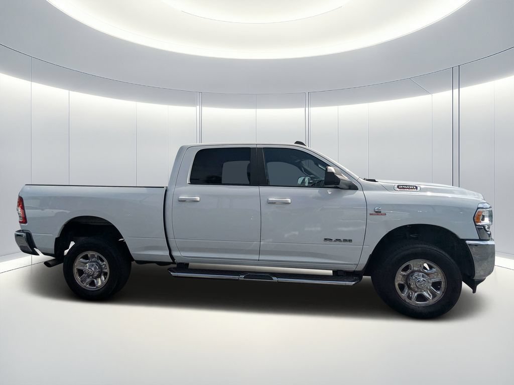 Used 2022 RAM 2500 Big Horn AWD/4WD image 3