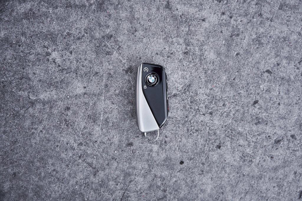 Used 2025 BMW 760i xDrive w/ Premium Package image 83