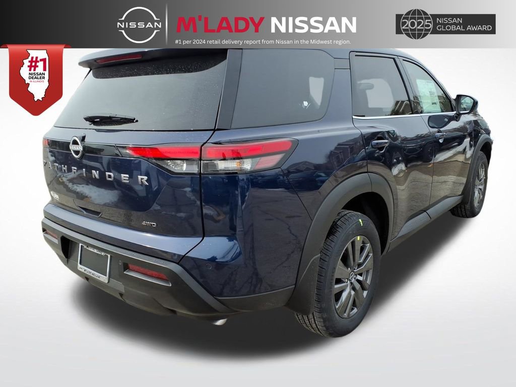 New 2026 Nissan Pathfinder SV image 7