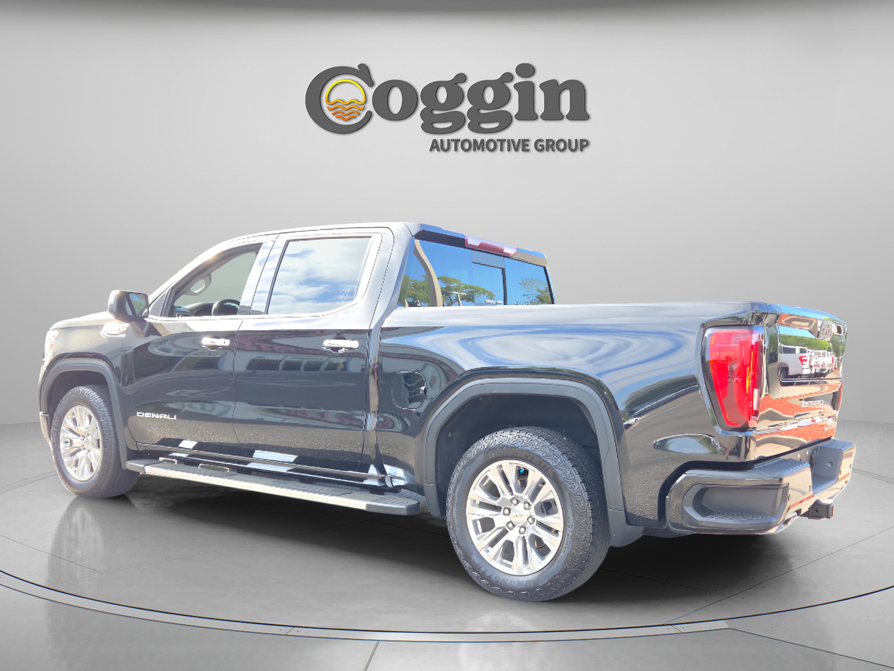 Used 2021 GMC Sierra 1500 Denali AWD/4WD image 3