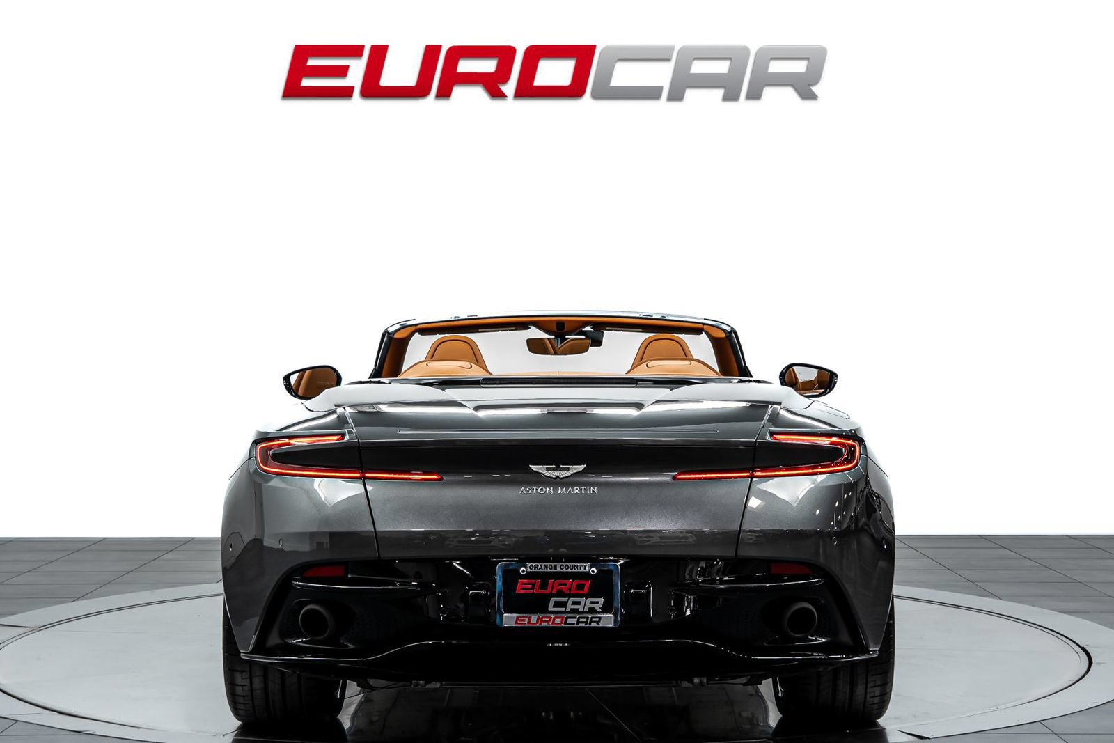 Used 2019 Aston Martin DB11 Volante RWD image 5