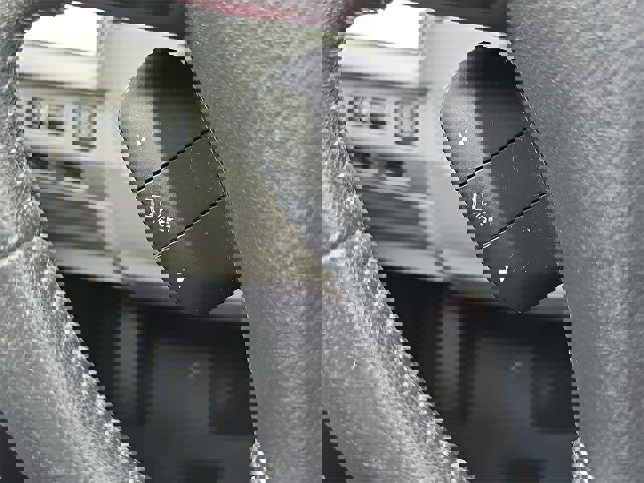 Used 2016 Subaru Forester 2.5i Limited image 19