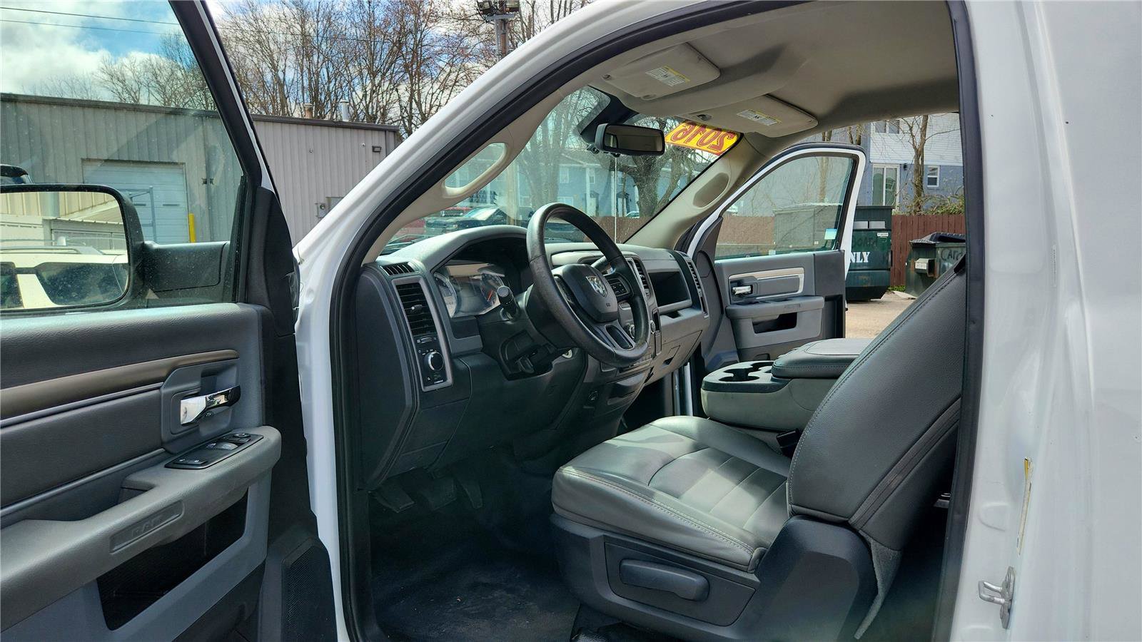 Used 2016 RAM 2500 Tradesman w/ Power & Remote Entry Group image 13