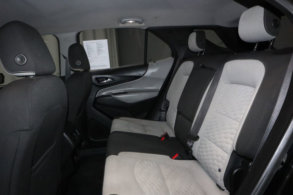 Used 2020 Chevrolet Equinox LS image 22