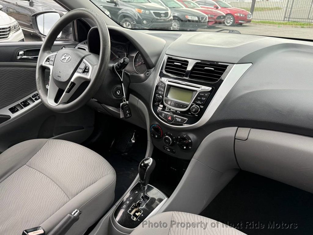 Used 2012 Hyundai Accent GLS w/ Premium Pkg 3 FWD image 15