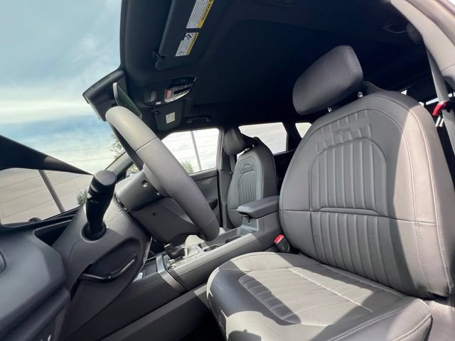 New 2027 Kia Seltos X-Line S w/ X-Line S Premium Package AWD/4WD image 16
