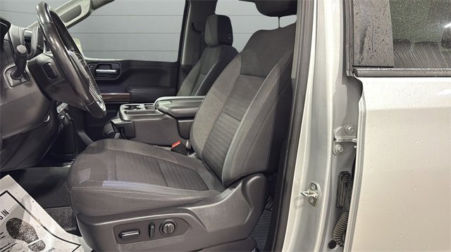 Used 2021 Chevrolet Silverado 1500 RST image 23