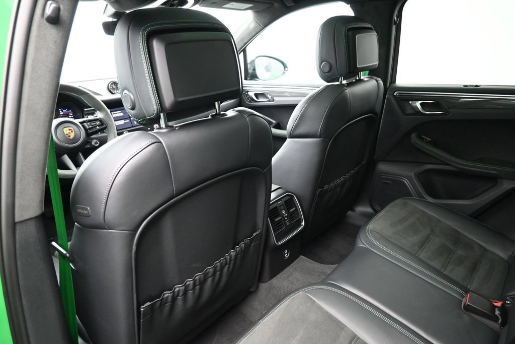 Certified 2023 Porsche Macan GTS AWD/4WD image 8