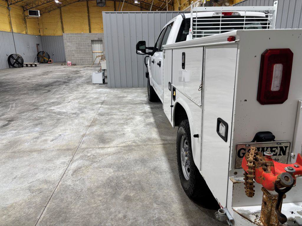 Used 2019 Ford F350 XL w/ Power Equipment Group image 9