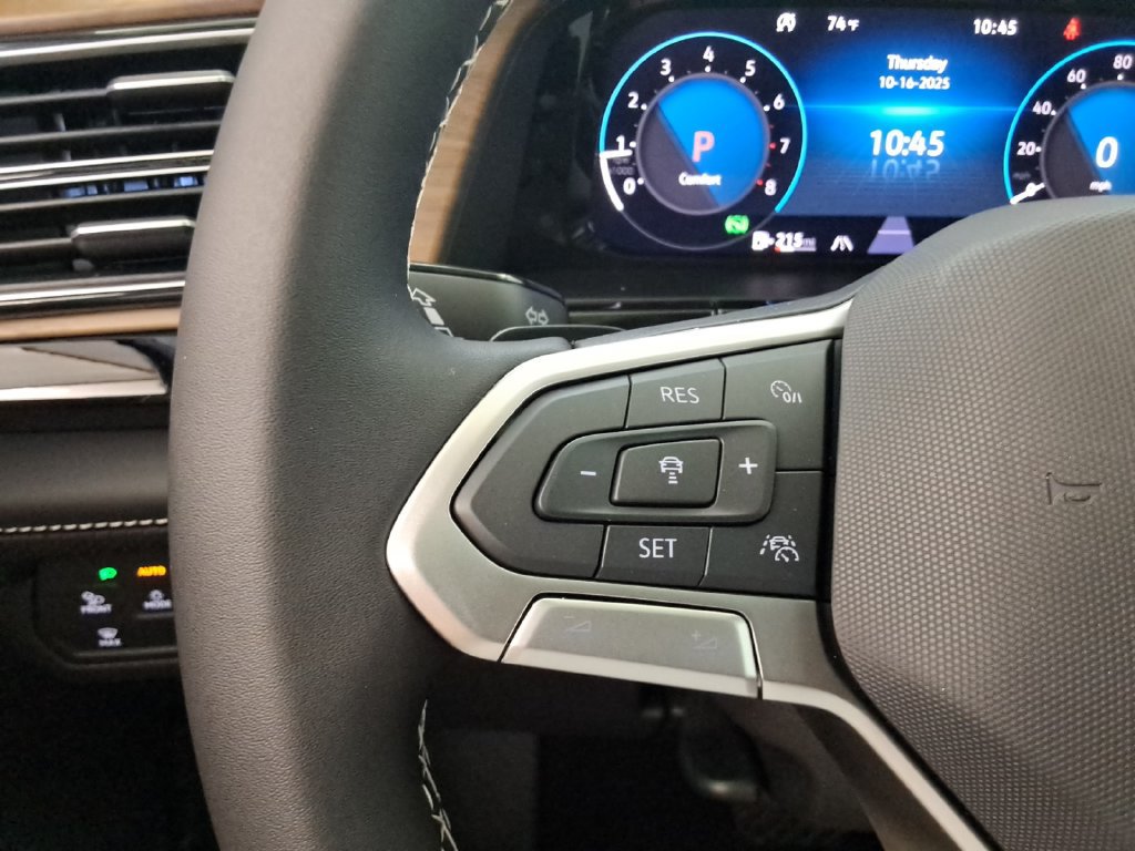 Used 2026 Volkswagen Atlas SE FWD image 27