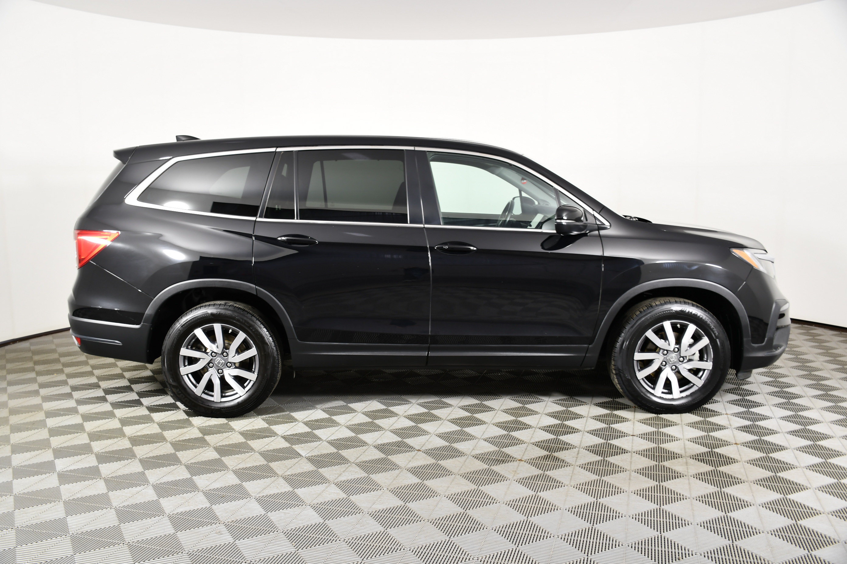 Used 2021 Honda Pilot EX-L image 5