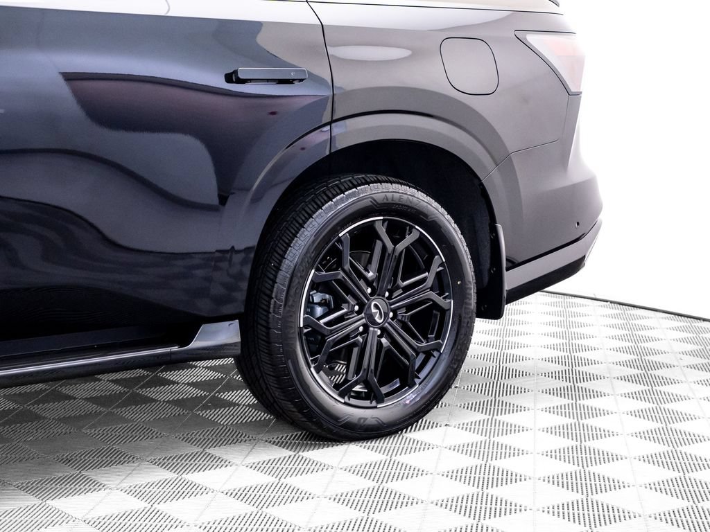 Certified 2026 INFINITI QX80 4WD w/ Sport Exterior Package image 34